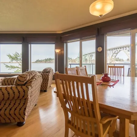 Windward At The Regatta Apartment Newport Exterior photo